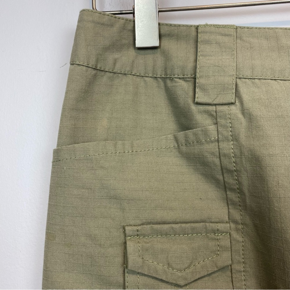 Club Monaco • cargo mini skirt - Picture 3 of 11